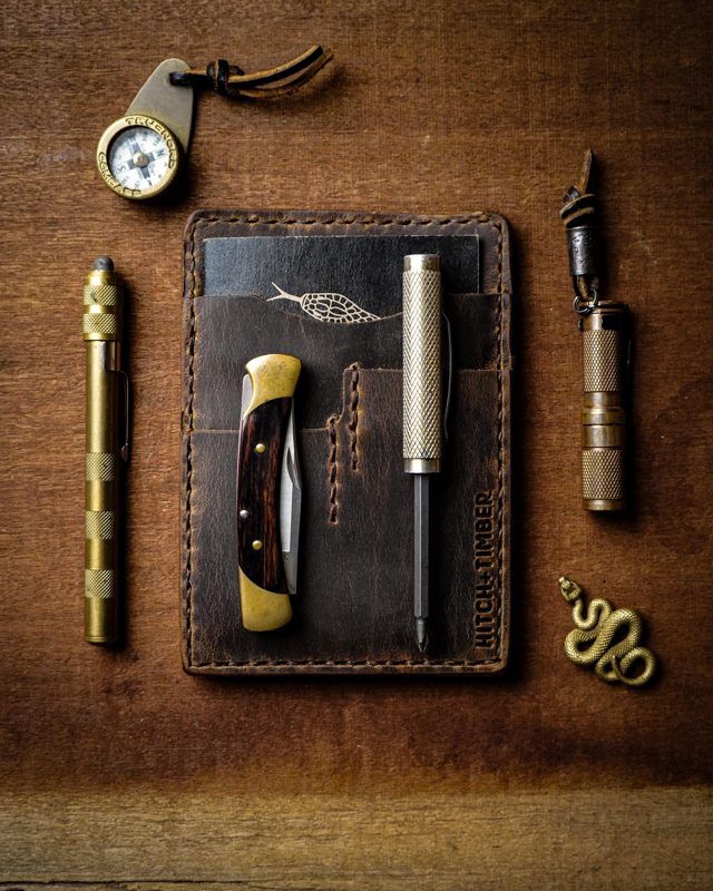 Hitch & Timber Notebook Caddy 2.0